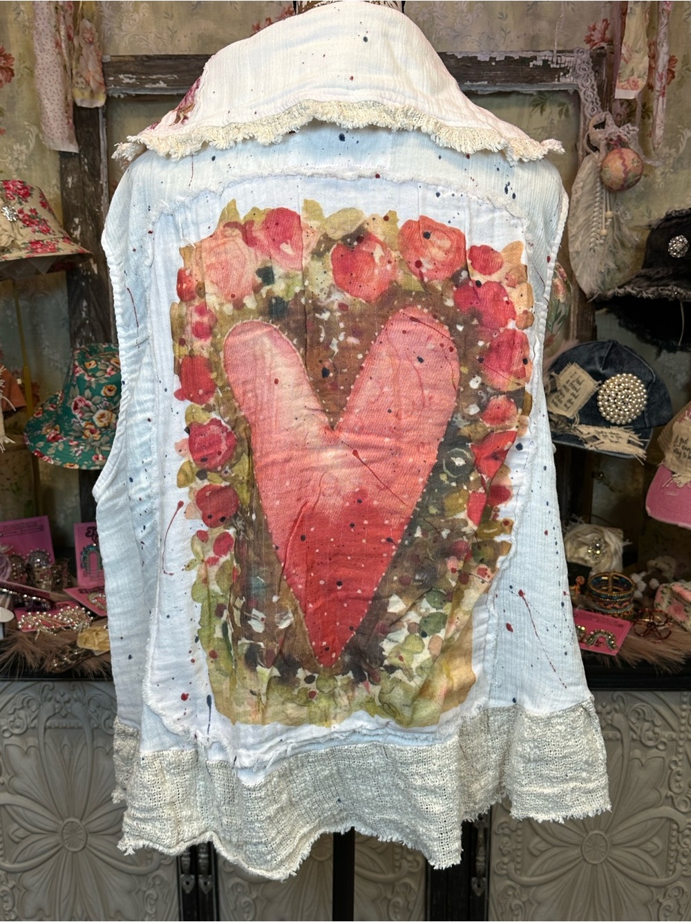 A RARE BIRD- BLESS YOUR LITTLE HEART & ROSES VEST - Picture 4 of 9